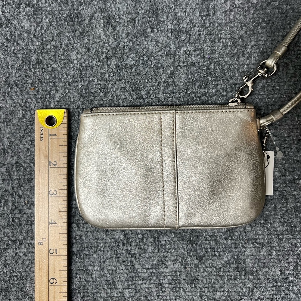 Coach Wallet Women Leather Metallic Silver Wristlet Pouch Clutch NWT - Picture 8 of 10